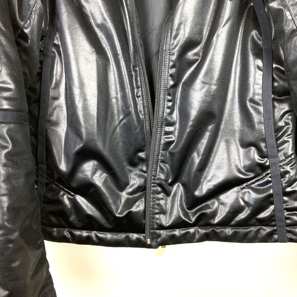 Nike Women’s Reversible Padded Jacket Size M Black Medium Weight Full Zip - Picture 3 of 8